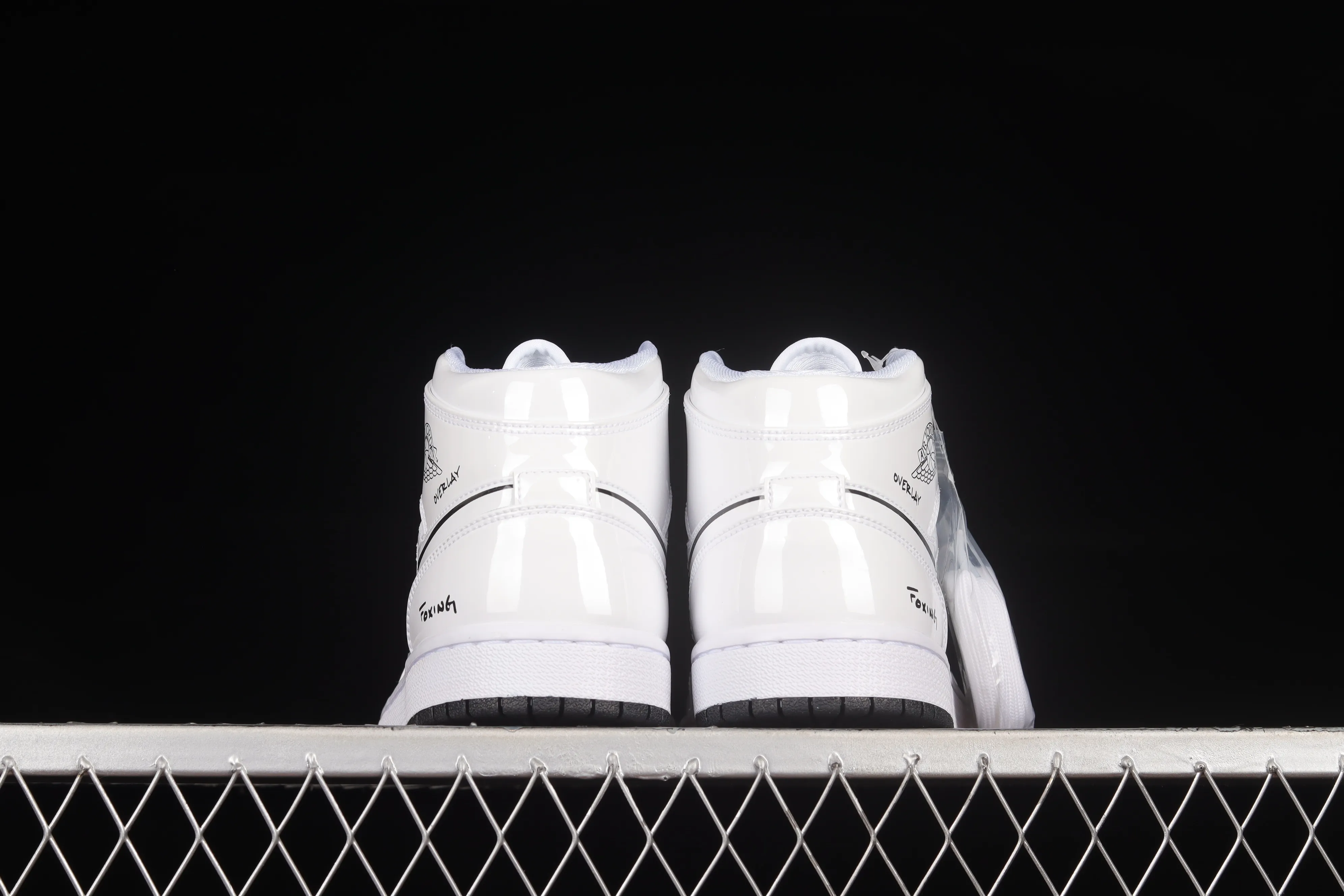 All Categories Air Jordan Jordan Series Basketball Shoes Air Jordan 1 Mid Air Jordan 1 Mid GS "Schematic" AJ1 Joe 1 White Graffiti Zhongbang Basketball Shoes DQ1864-100
